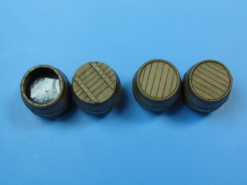 Eureka XXL E-009 Wooden Barrel Set 1/35
