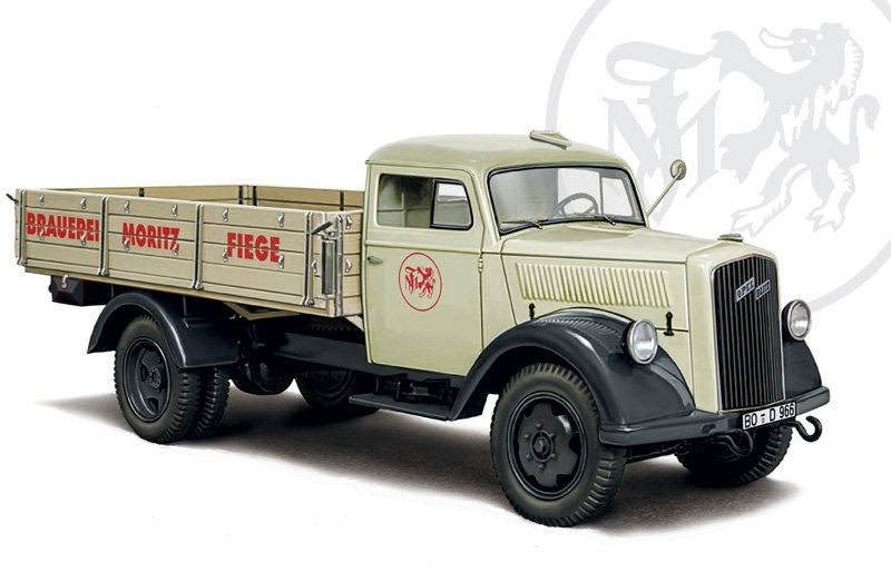 Italeri 3960 Opel Blitz Classic 1/24