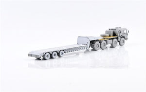 Modelcollect UA72341 German MAN KAT1M1014 8*8 HIGH-Mobility off-road truck with M870A1 semi-trailer 1/72 – image 6