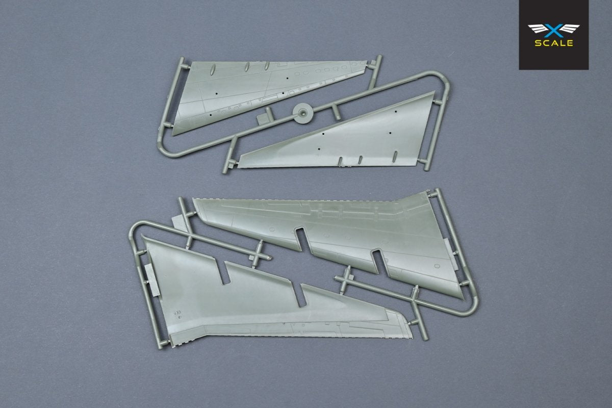 X-Scale 144001 Airliner DC-8-33 - Long-Range Narrow-Body Passenger Airliner 1/144 – zdjęcie 7
