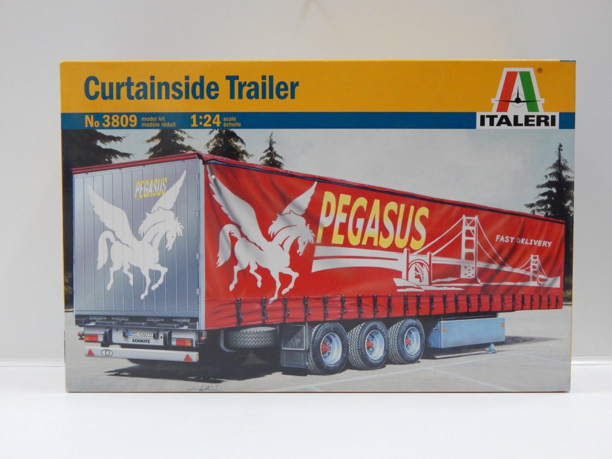 Italeri 3809 CURTAINSIDE TRAILER 1/24