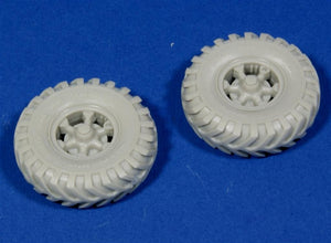 Panzer Art RE35-134 Road wheels for Sd.Kfz.9 “FAMO” (British cross country tires) 1/35 – image 2