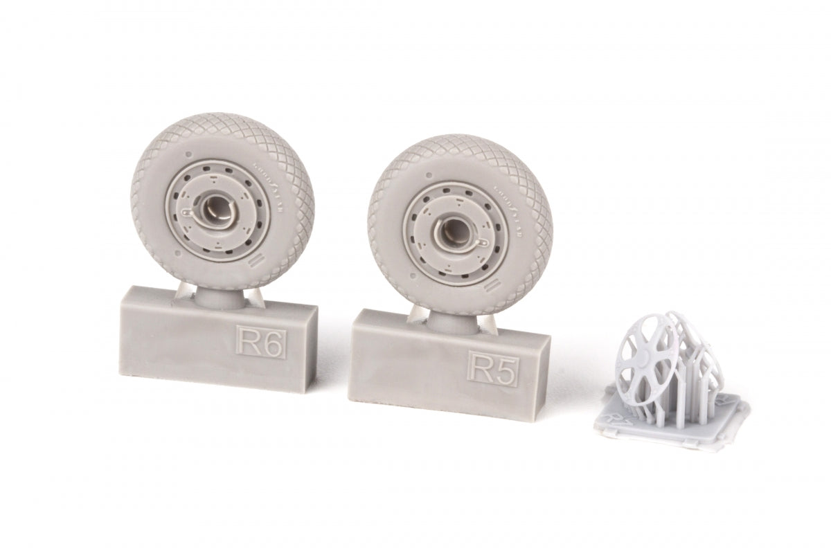 Eduard 6481016 FM-1 wheels TAMIYA 1/48 – image 3