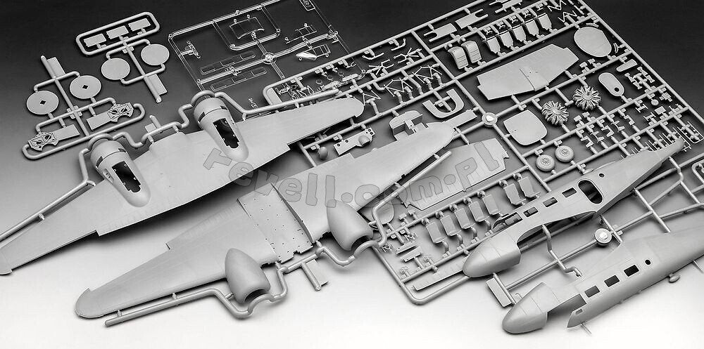 Revell 03811 Beechcraft Model 18 1/48 – image 6