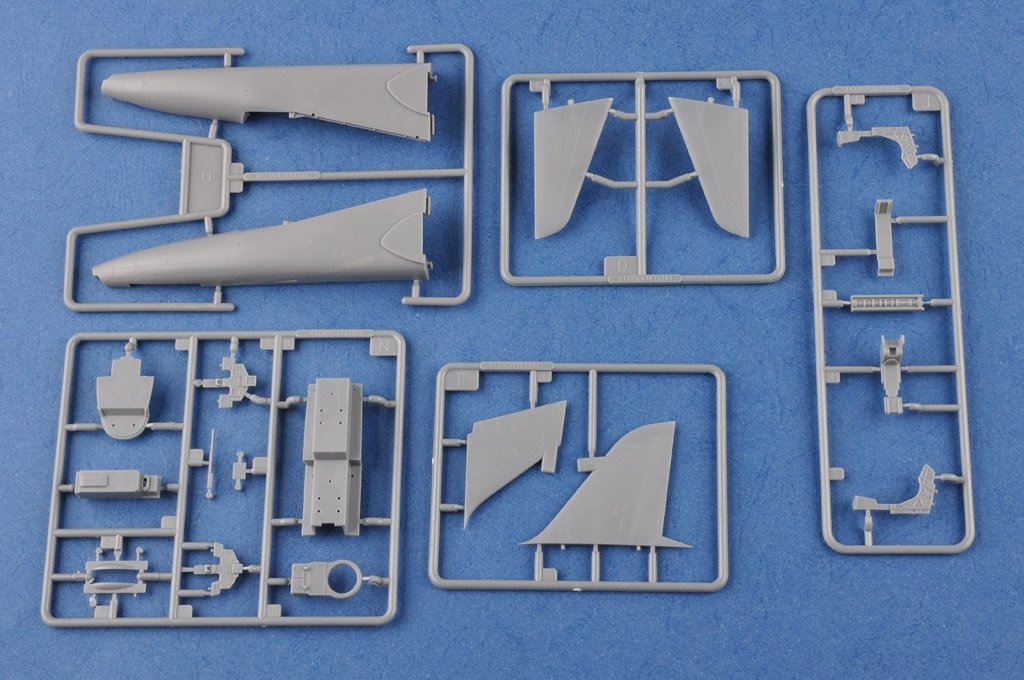 Hobby Boss 81735 Hawk T MK.100/102 – zdjęcie 5
