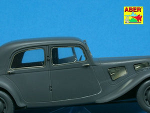 Aber 35231 Citroen Traction 11CV Staff Car 1/35 – image 7