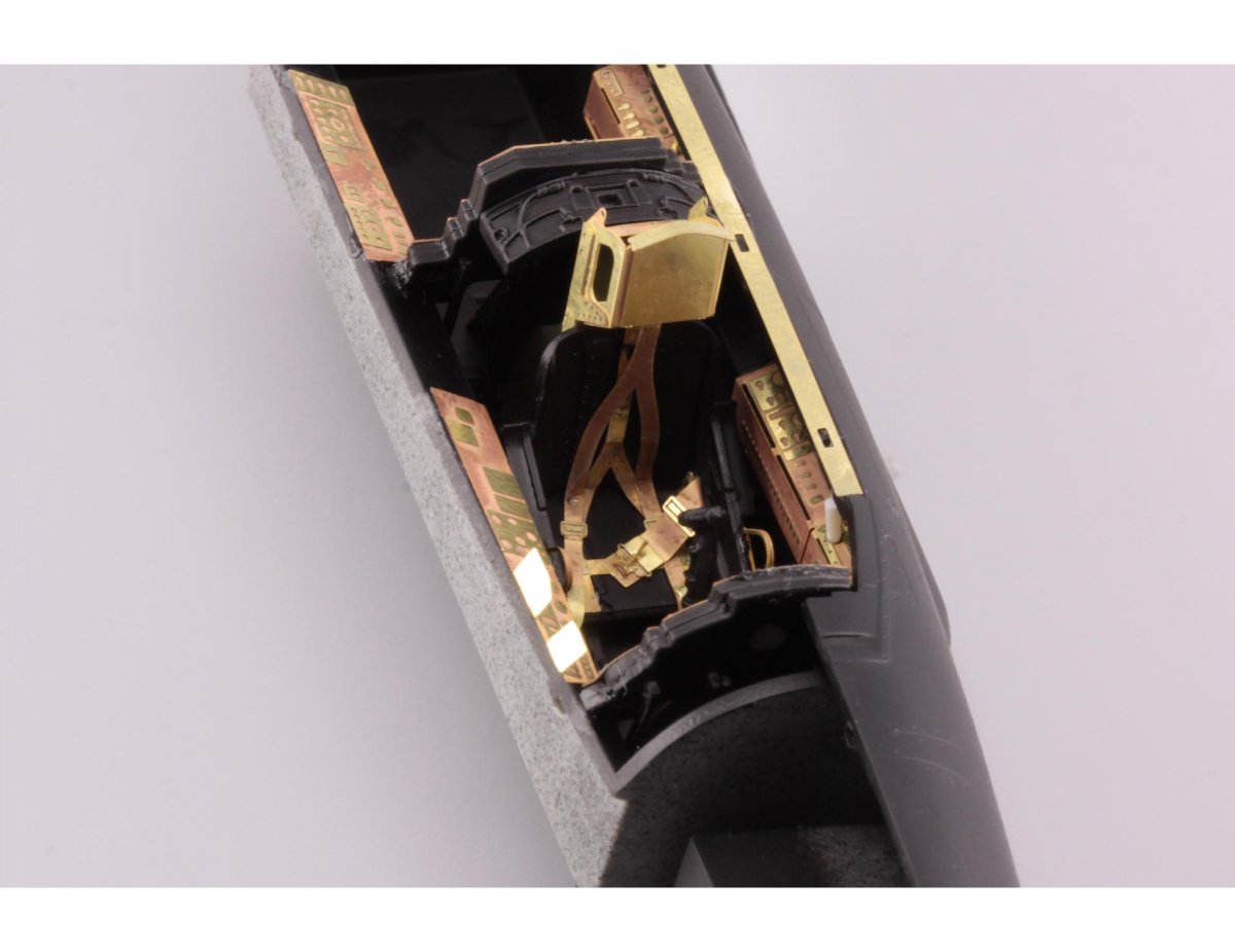 Eduard 49797 T-33A seatbelts STEEL GREAT WALL HOBBY 1/48 – zdjęcie 2