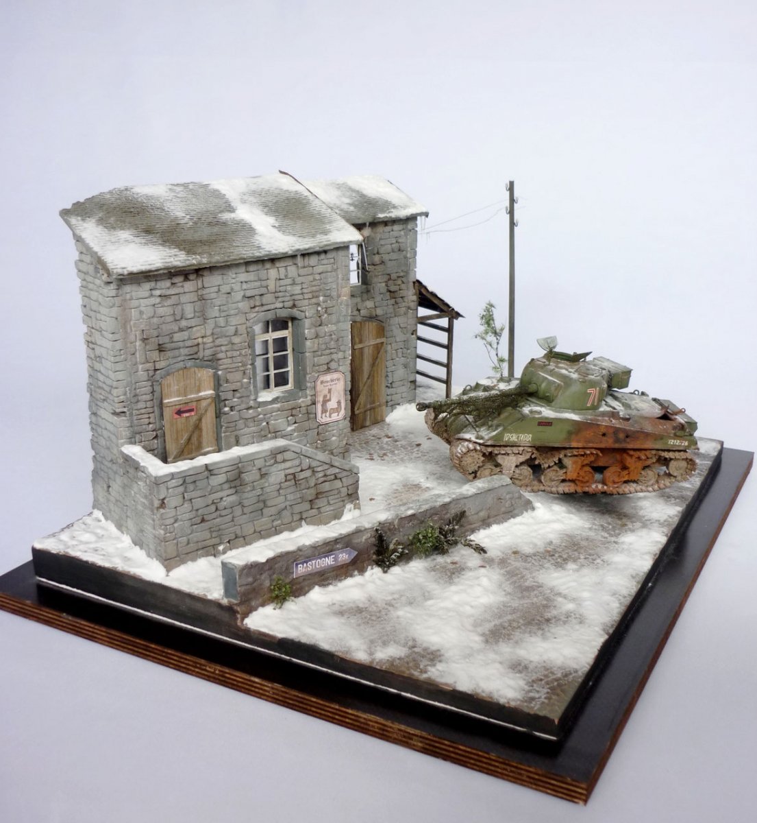 RT-Diorama 35279 Diorama Base: Ardennes Farm 1/35 – image 3