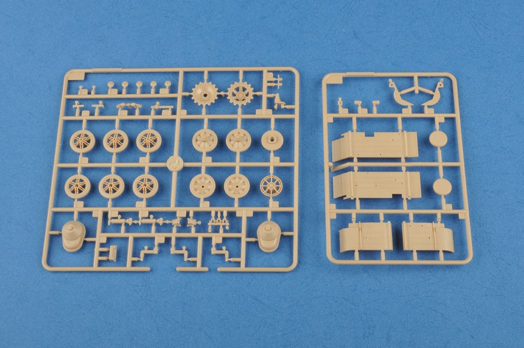 Hobby Boss 83805 German Pzkpfw.I Ausf.F (VK18.01) Late 1/35 – image 7