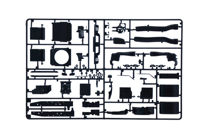 Italeri 3948 MERCEDES-BENZ MP4 BIG SPACE 1/24 – zdjęcie 8