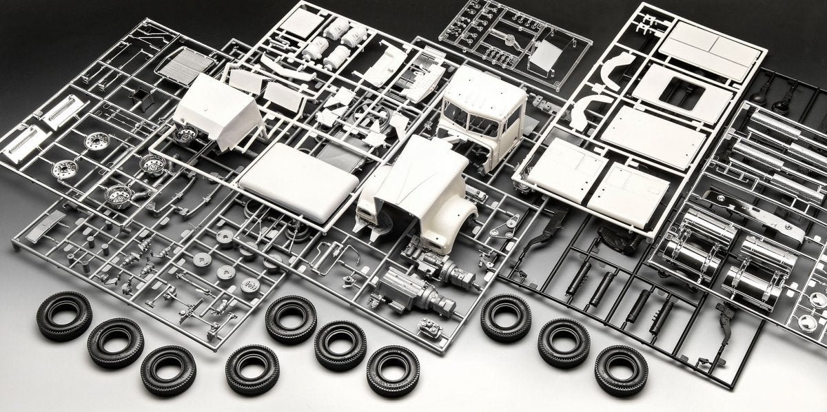 Revell 07659 Kenworth W-900 1/25 – image 2