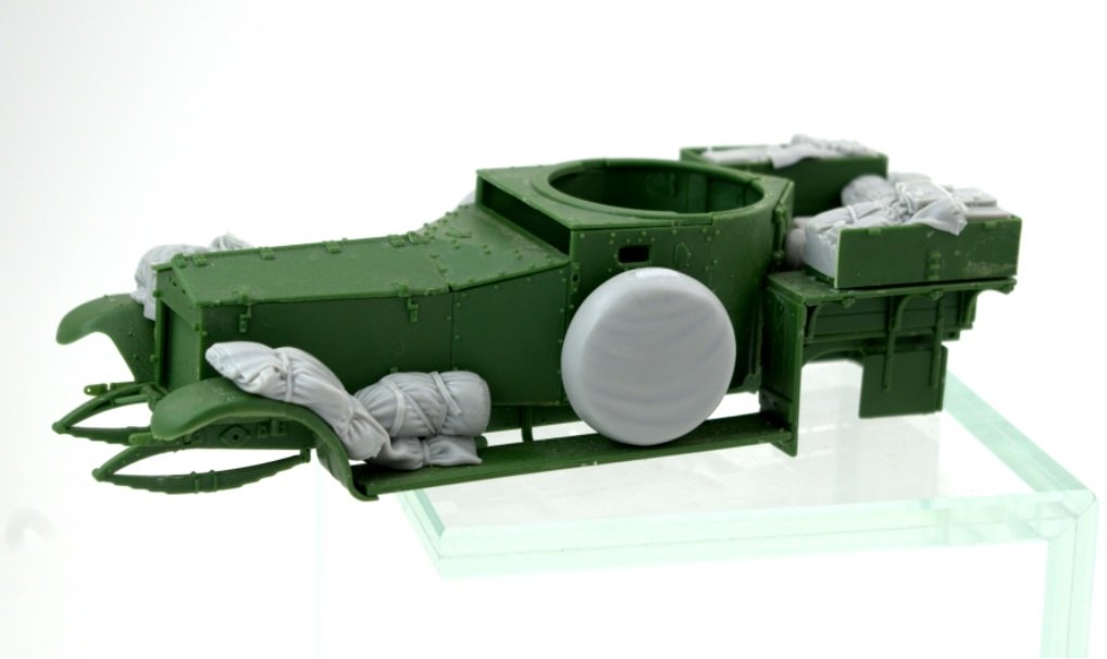 Panzer Art RE35-628 Stowage set for Rolls-Royce AC 1/35 – image 3
