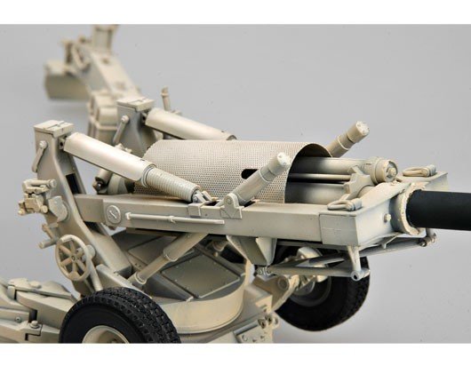 Trumpeter 02319 M198 Medium Towed Howitzer late 1/35 – image 6