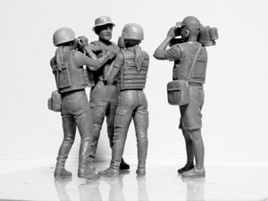 ICM 35751 Journalists in War 1/35 – immagine 6