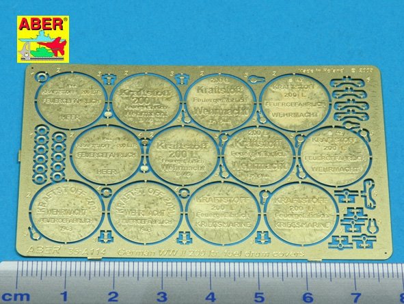 Aber 35A114 German WWII 200ltr. fuel drum covers 1/35 – image 2