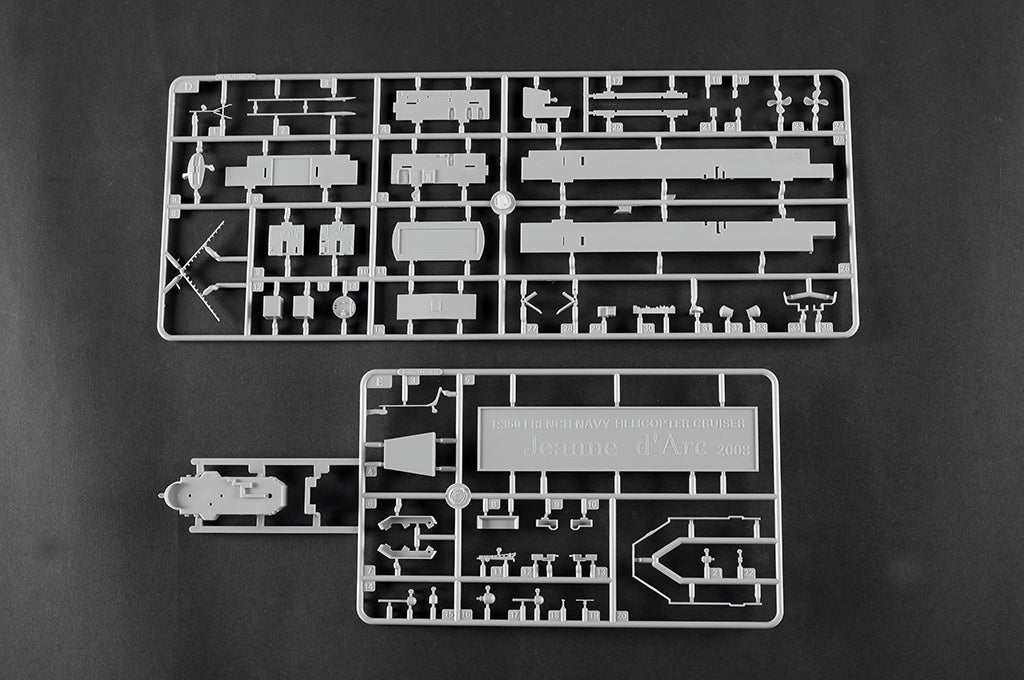 Trumpeter 05635 French Navy Helicopter Cruiser Jeanne dArc 2008 1/350 – zdjęcie 20