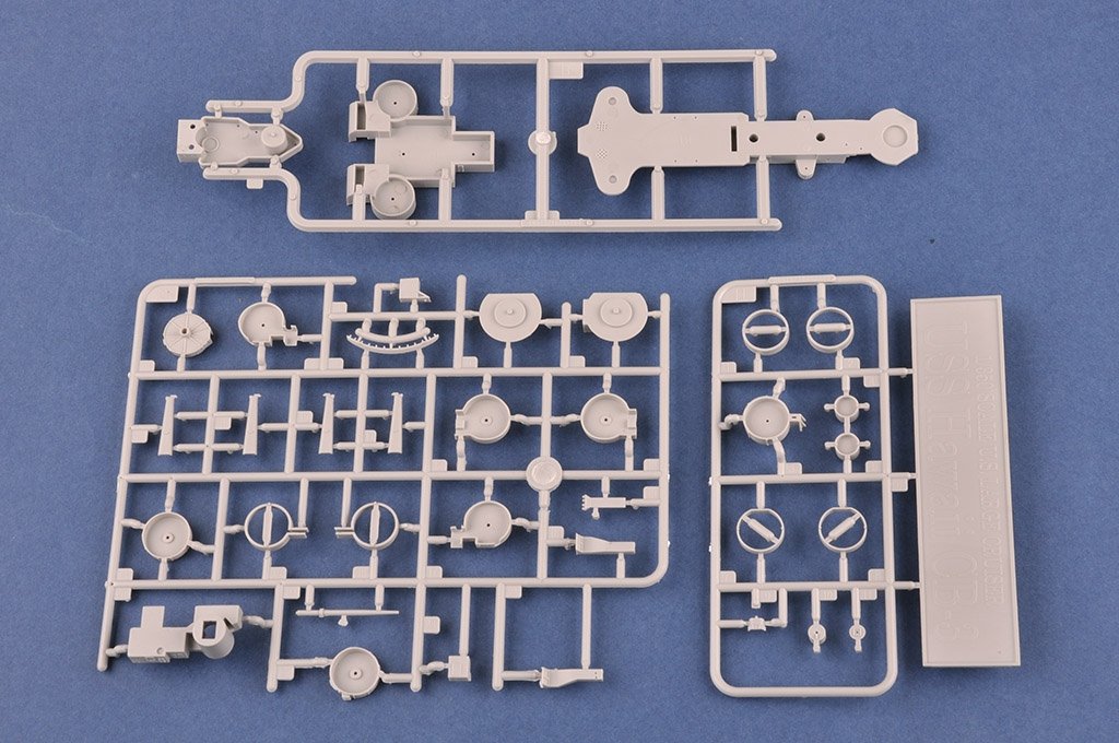 Hobby Boss 86515 USS Hawaii CB-3 1/350 – image 5