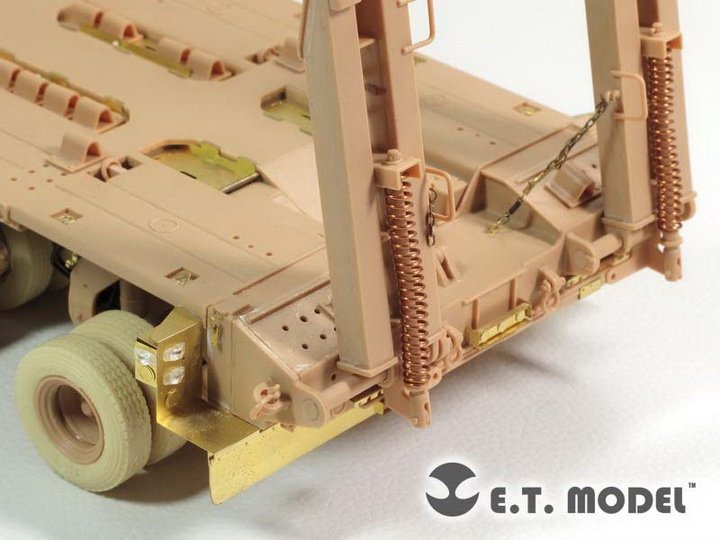E.T. Model E35-133 Modern U.S. M1000 Heavy Equipment Trailer (For HOBBY BOSS 85502) 1/35 – zdjęcie 4