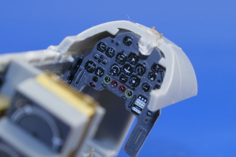 Eduard 49324 Ju 87G-2 Stuka 1/48 Hasegawa – image 15