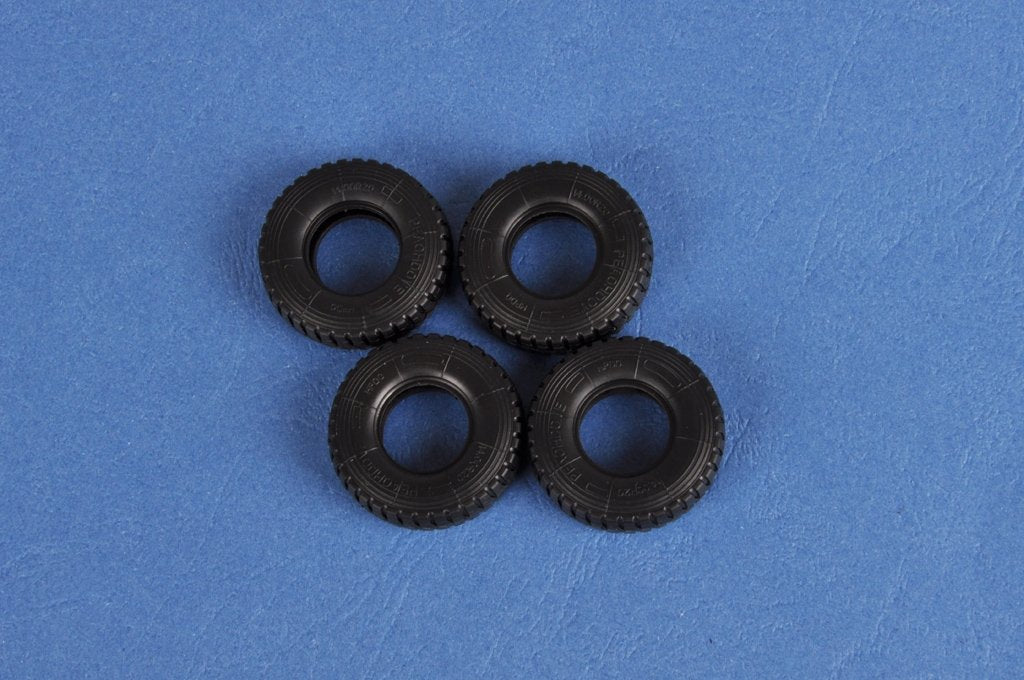 Hobby Boss 82488 WZ550 w/ AFT-9 AT Missile Launcher 1/35 – image 10