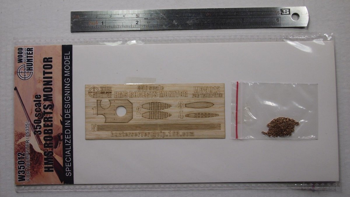 Wood Hunter W35012 Wood Deck HMS Roberts Monitor for Trumpeter 1/350 – zdjęcie 2