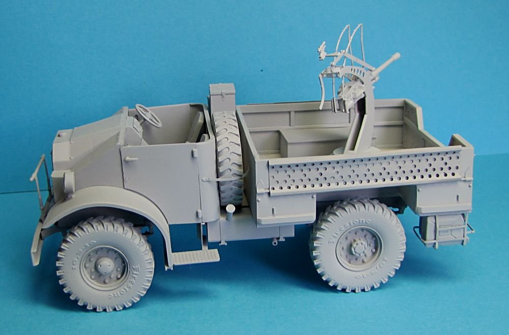 Mirror Models 35107 CMP F15 FORD TRUCK ITALIAN SERVICE 1/35 – zdjęcie 3