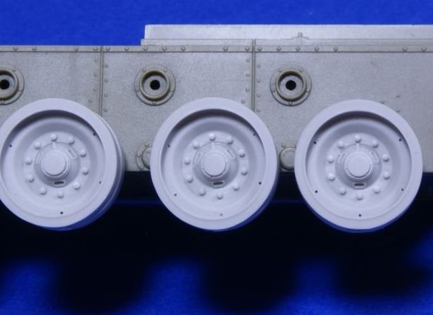 Panzer Art RE35-202 Road wheels for A34 “Comet” 1/35 – image 3