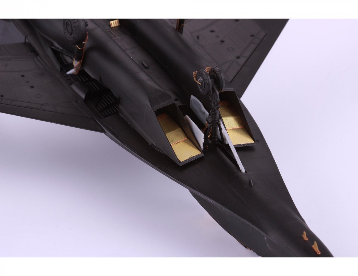 Eduard 73593 MiG-29UB Izdelye 9.51 TRUMPETER 1/72 – zdjęcie 8