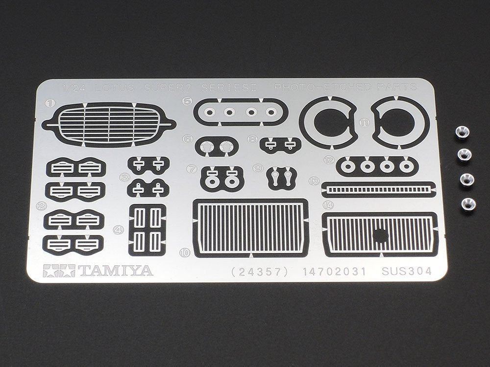 Tamiya 24357 Lotus Super 7 Series II 1/24 – zdjęcie 5