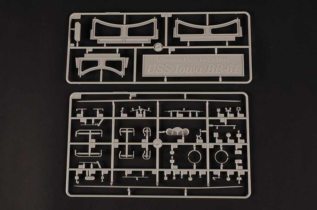 Hobby Boss 86517 USS Iowa BB-61 1/350 – zdjęcie 9