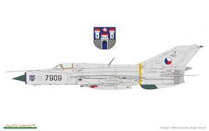 Eduard 8237 MiG-21PFM 1/48 – image 13