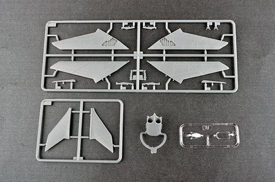 Trumpeter 01684 Nanchang Q-5 Yi 1/72 – image 8