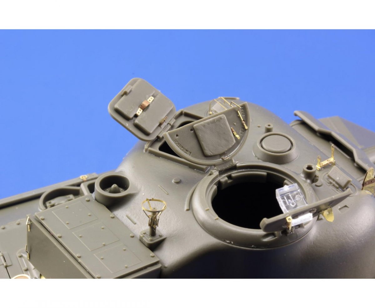 Eduard 36300 Sherman Mk. V Firefly 1/35 Tamiya – zdjęcie 2