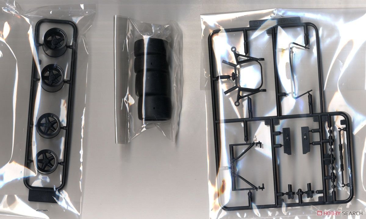 Fujimi 126487 RS-23 Porsche 991 Carrera RSR Turbo Le Mans 1974 #22 1/24 – zdjęcie 11