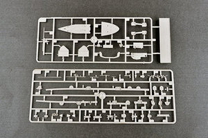 Trumpeter 06710 German Navy Aircraft Carrier DKM Peter Strasser 1/700 – immagine 7