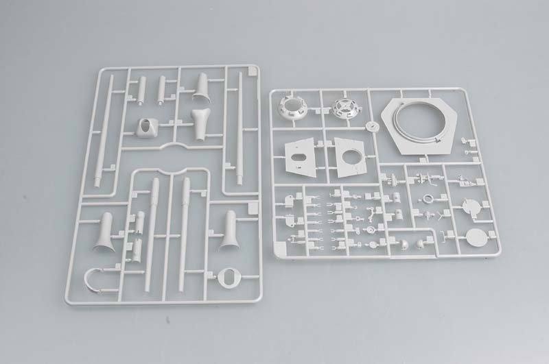 Trumpeter 01536 German E-50 (50-75 tons) Standardpanzer 1/35 – zdjęcie 9