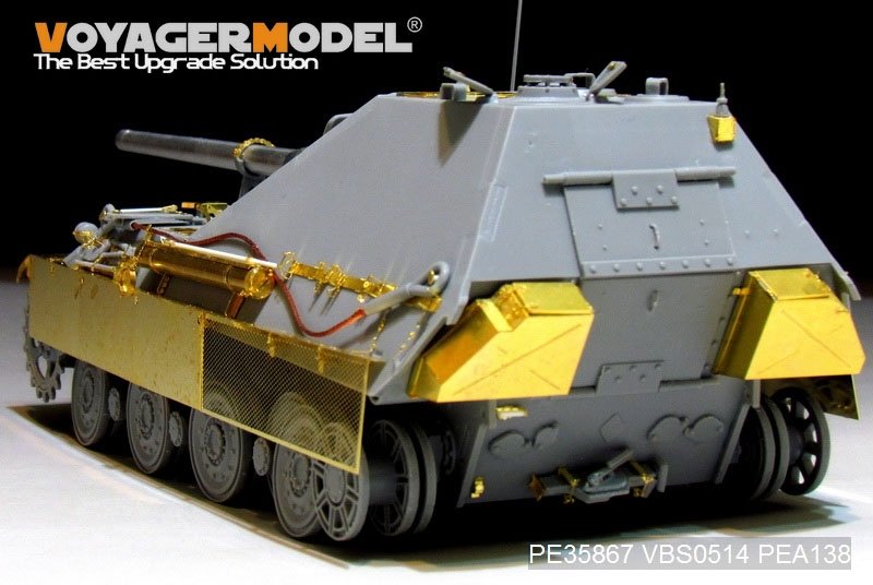 Voyager Model PE35867 WWII German Jagdpanther II tank destroyer basic gor AMUSING HOBBY 1/35 – zdjęcie 3