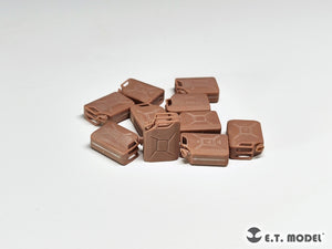 E.T. Model P35-263 Russian 20L FUEL CANS SET 5+5 1/35 – zdjęcie 4