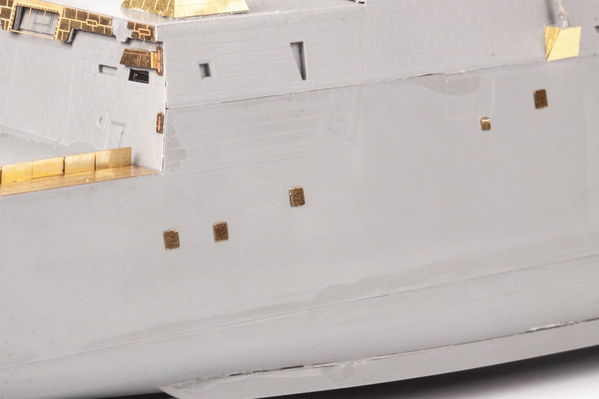Eduard 53288 USS DDG-1000 Zumwalt SNOWMAN MODELS, TAKOM 1/350 – zdjęcie 13