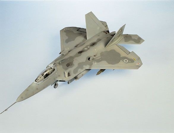 Italeri 1207 F-22 Raptor 1/72 – zdjęcie 2