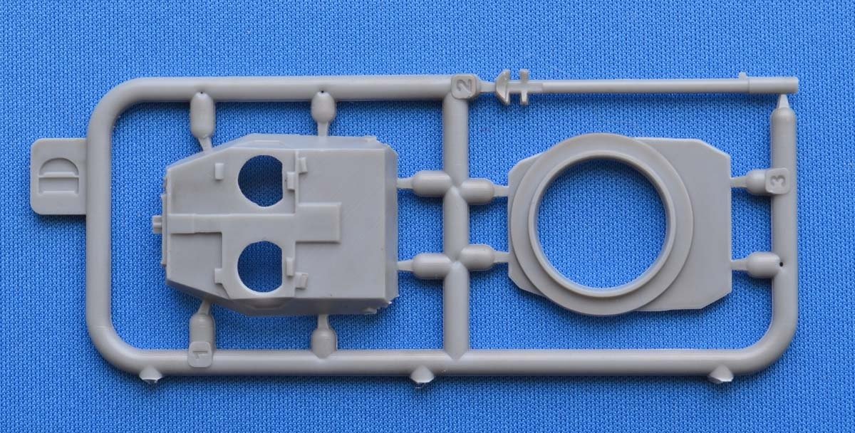 ACE 72456 AML-90 Light Armoured Car (4x4) 1/72 – zdjęcie 3