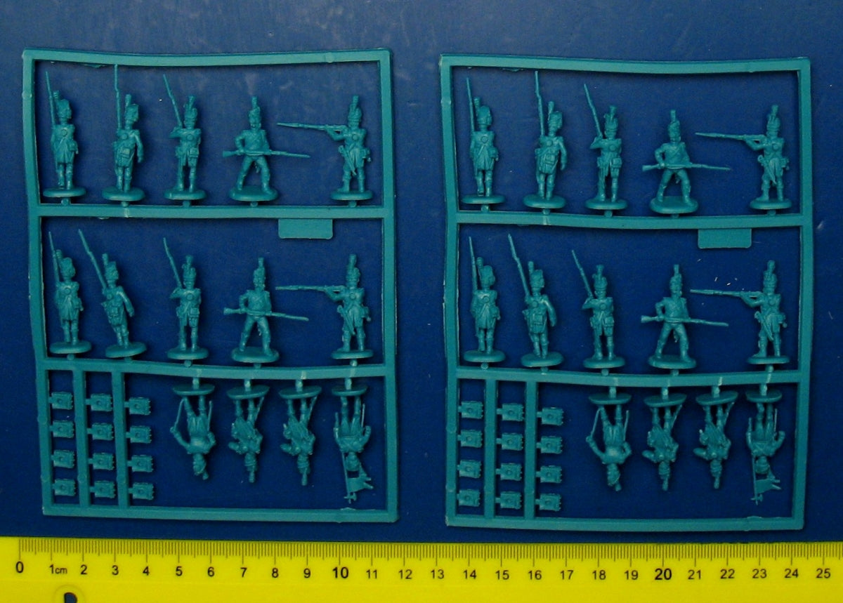 Hat 8220 French Light Infantry Carabiniers 1/72