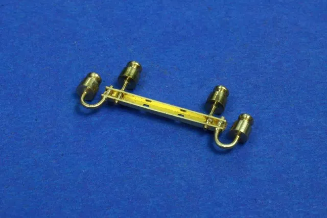 RB Model 35D02 Telegraphic pillar with 4 insulators Set contains not assembled 2 pcs 1/35 – image 4