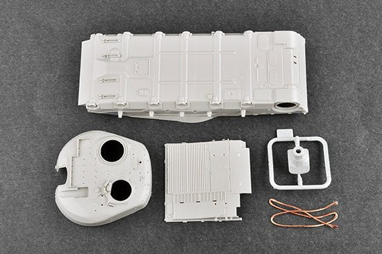 Trumpeter 09527 Russian T-80UD MBT 1/35 – image 9