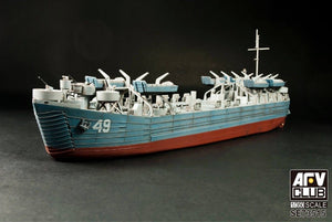 AFV Club SE73515 US NAVY TYPE 2 LSTs LST-1 CLASS 1/350 – zdjęcie 2