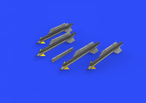 Eduard 672188 R-13M missiles w/ pylons for MiG-21 1/72 – immagine 2