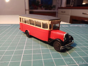 Zebrano 72110 ZiS-8 Soviet Bus 1/72 – zdjęcie 2