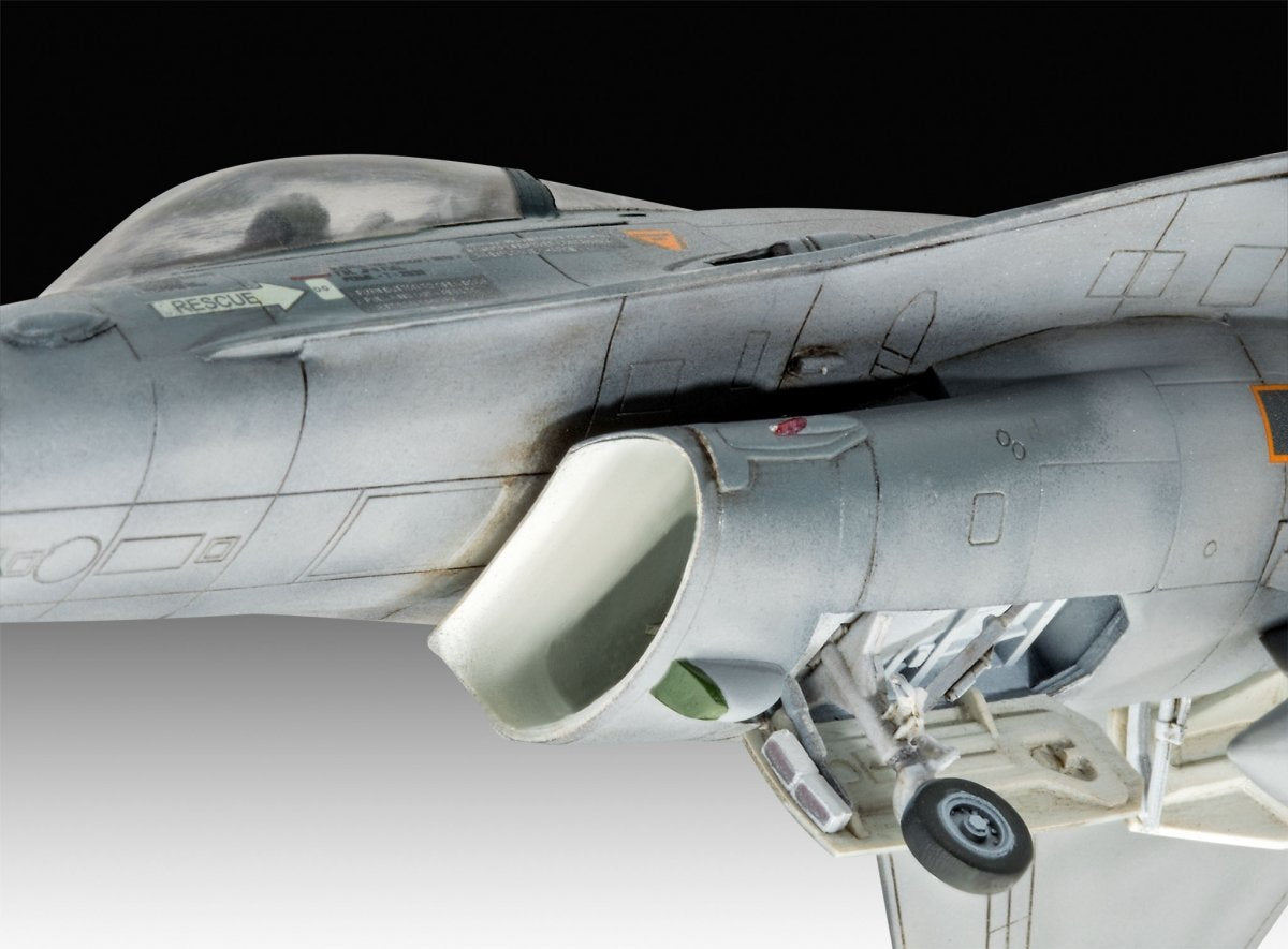 Revell 03860 Tiger Meet 2018 Lockheed Martin F-16 MLU 31st Sqn. Kleine Brogel 1/72 – image 2