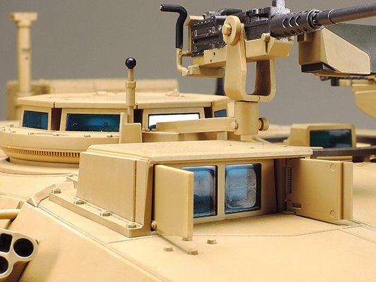 Tamiya 36212 US Main Battle Tank M1A2 Abrams (Display Model) 1/16 – image 6