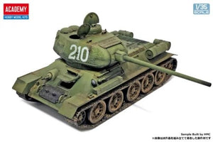 Academy 13554 T-34/85 &amp;quot;Ural Tank Factory No. 183&amp;quot; 1/35 – zdjęcie 2